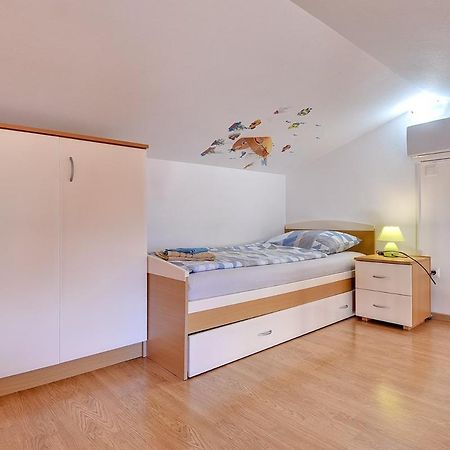 Apartment Stela Медулин Экстерьер фото